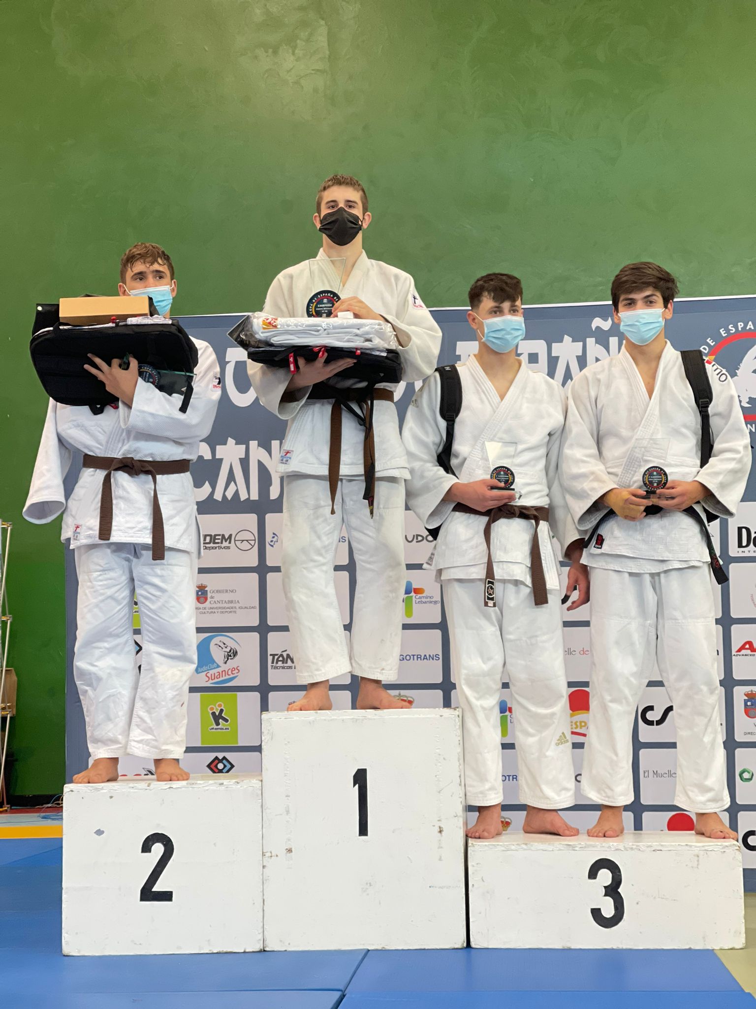 5 MEDALLAS PARA NAVARRA en la Copa de España Infantil y Cadete de Suances. 17-10-21